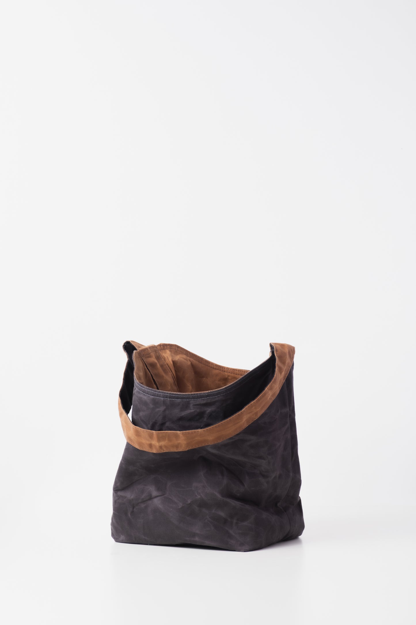 Daily Tote MEDIUM - ASPHALT/CEDAR (Reversible)