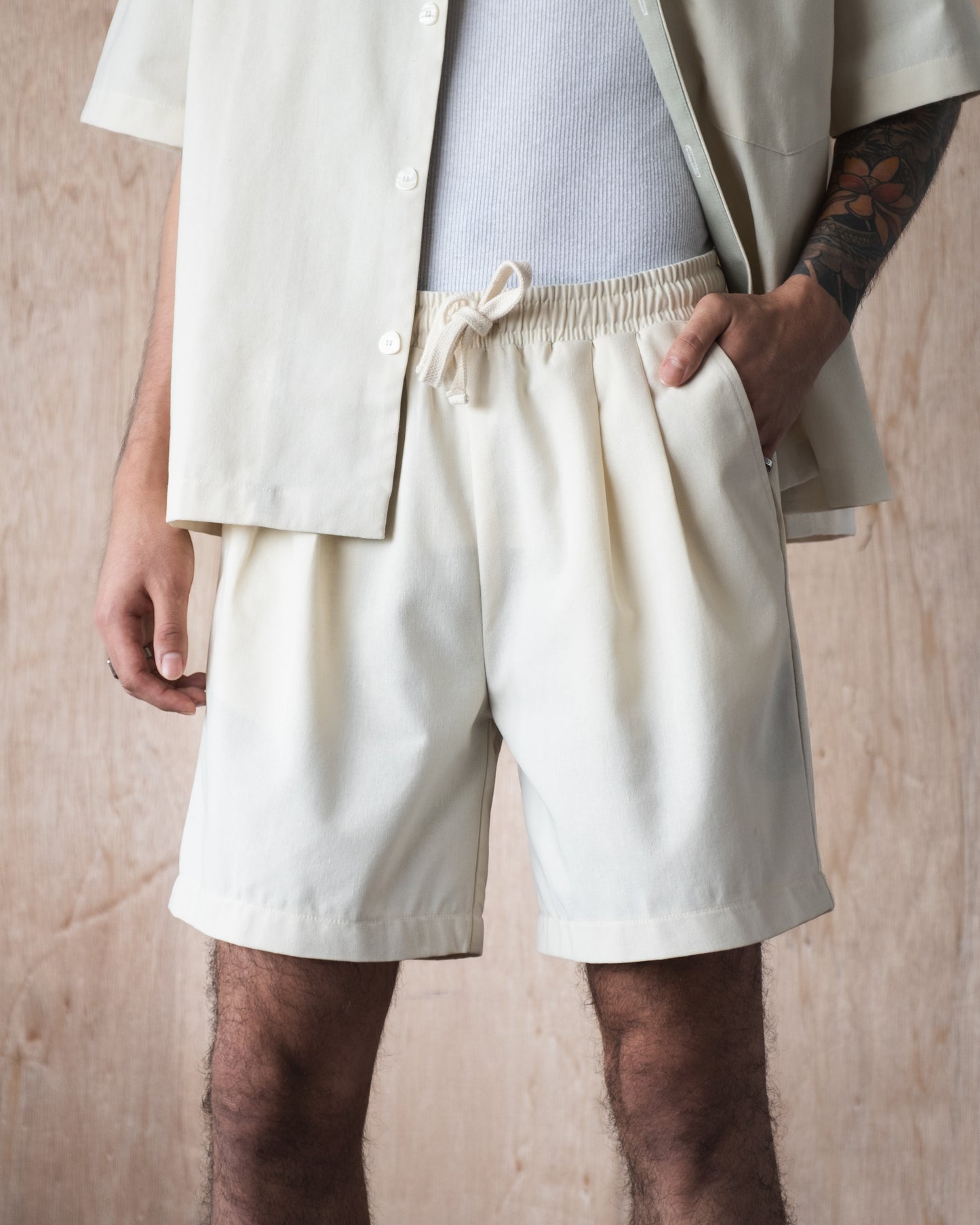 Linen Shorts Cream