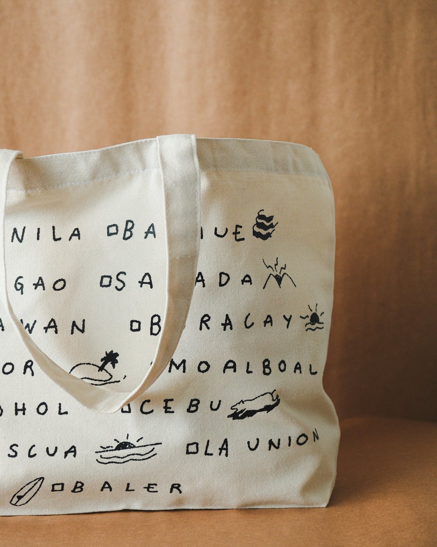 Bucket List Tote (Beige)