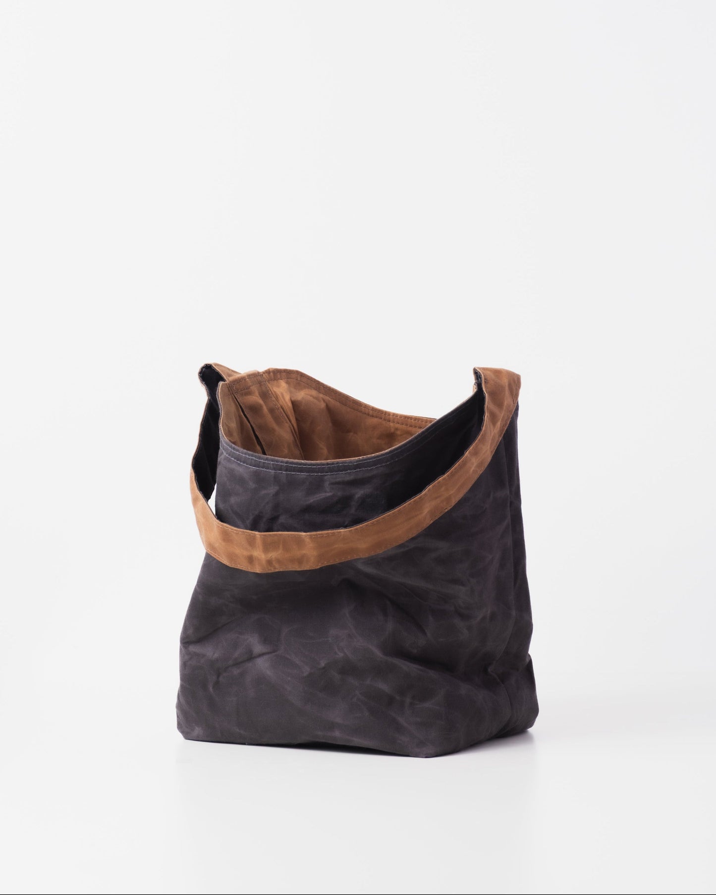 Daily Tote MEDIUM - ASPHALT/CEDAR (Reversible)